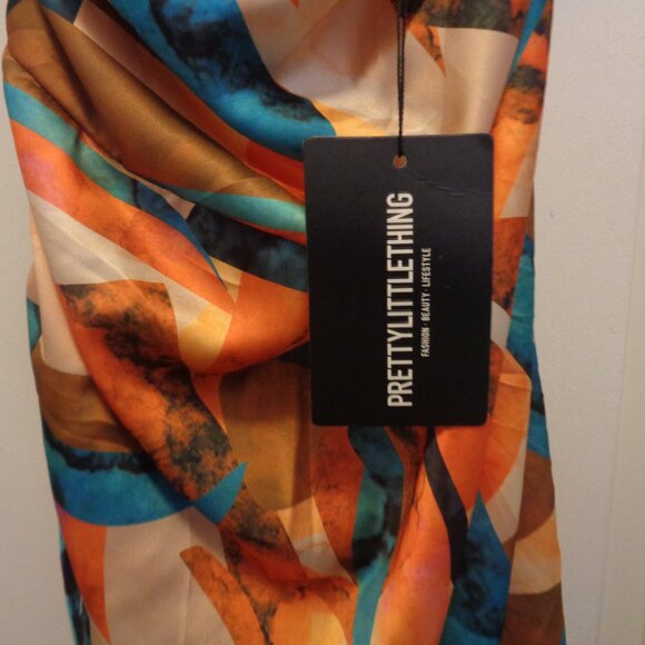 HOT GIRL PRETTYLITTLETHING NWT MAXI RUCHED SATINY COLORS W BAMBOO LOOPS 14 M - Picture 8 of 9